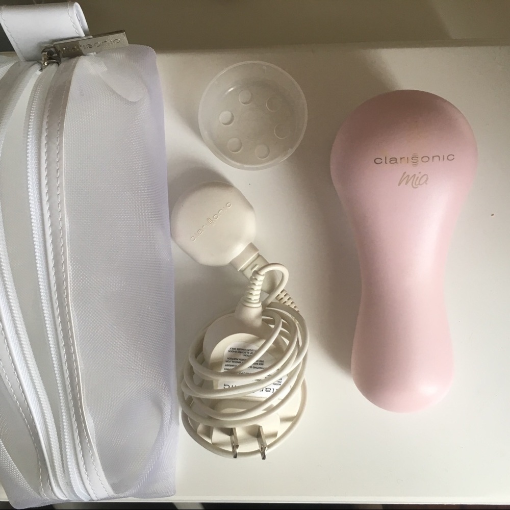 Mia Clarisonic facial cleansing brush - like NEW